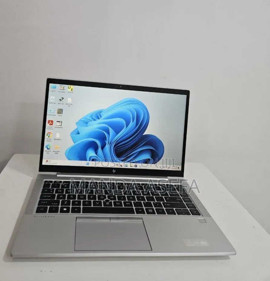 New Laptop HP EliteBook 840 G8 16GB Intel Core i7 SSD 512GB