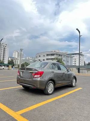 Suzuki Dzire 2021 Silver