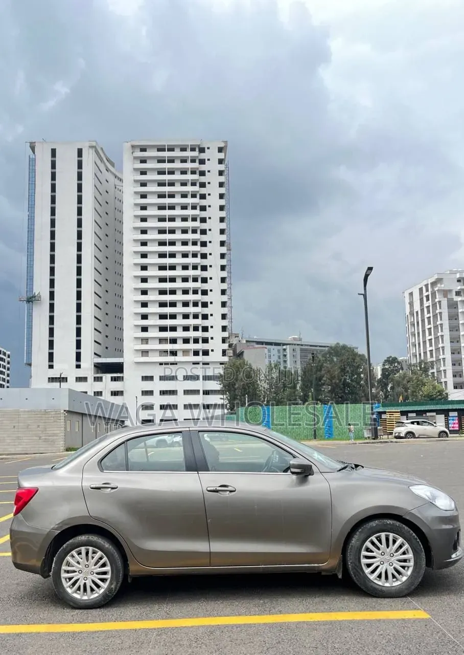 Suzuki Dzire 2021 Silver