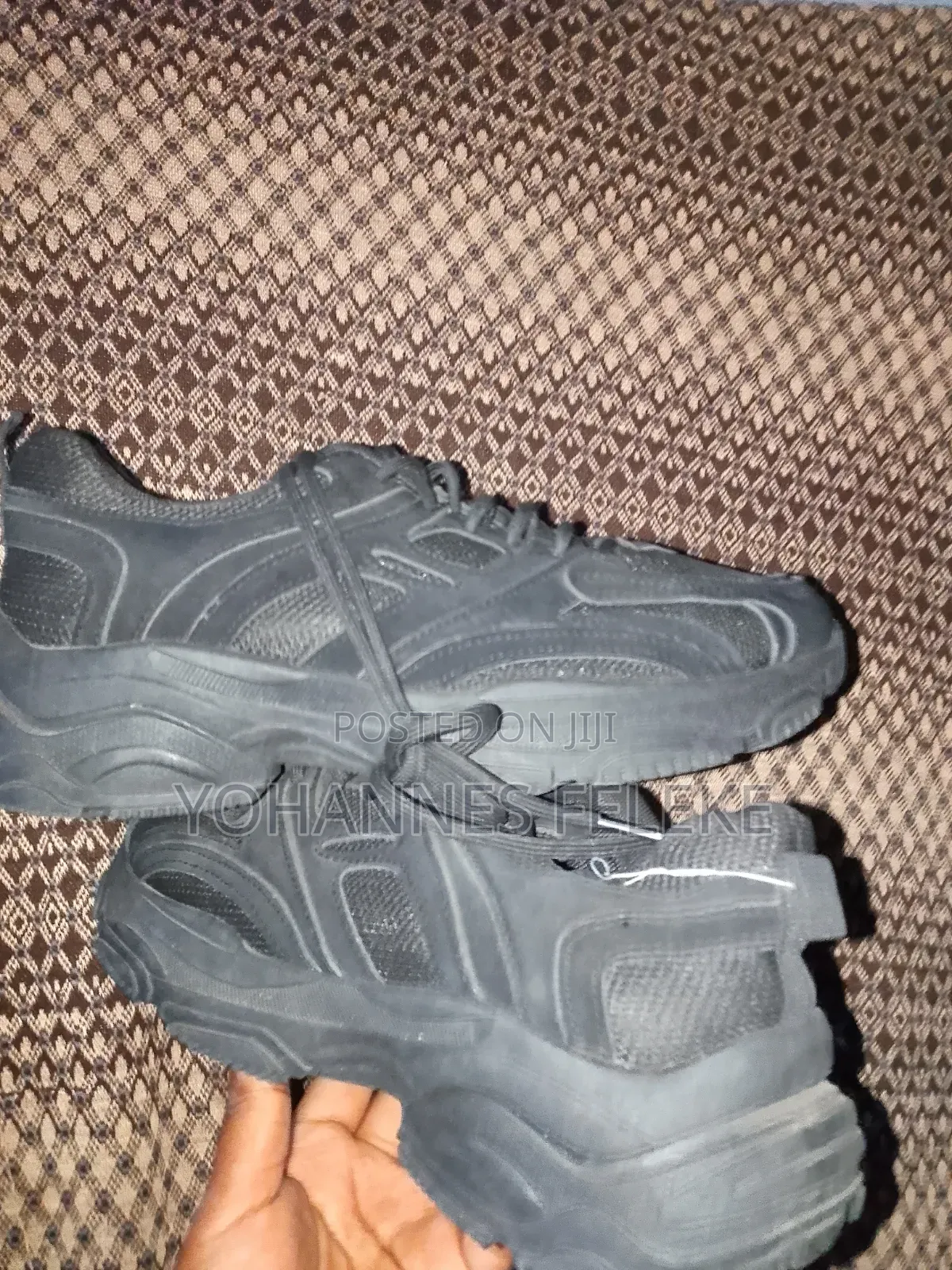 Men Shoes for Buy Contact Us