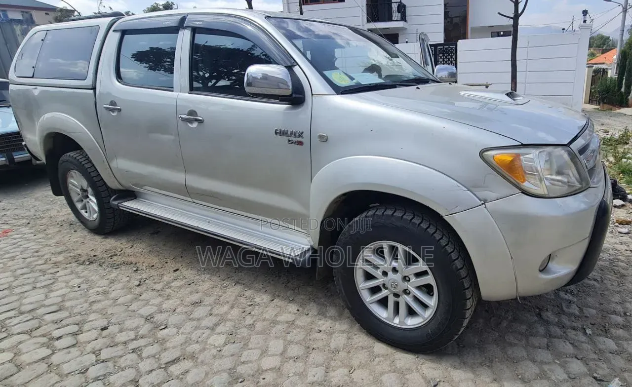 Toyota Hilux 2008 Beige