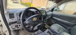 Toyota Hilux 2008 Beige