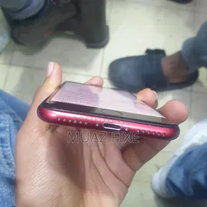 Apple iPhone 8 256 GB Red