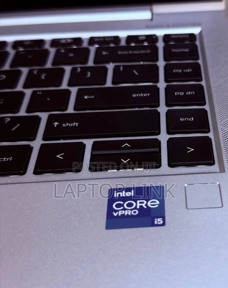 New Laptop HP EliteBook 840 G8 16GB Intel Core i5 SSD 512GB