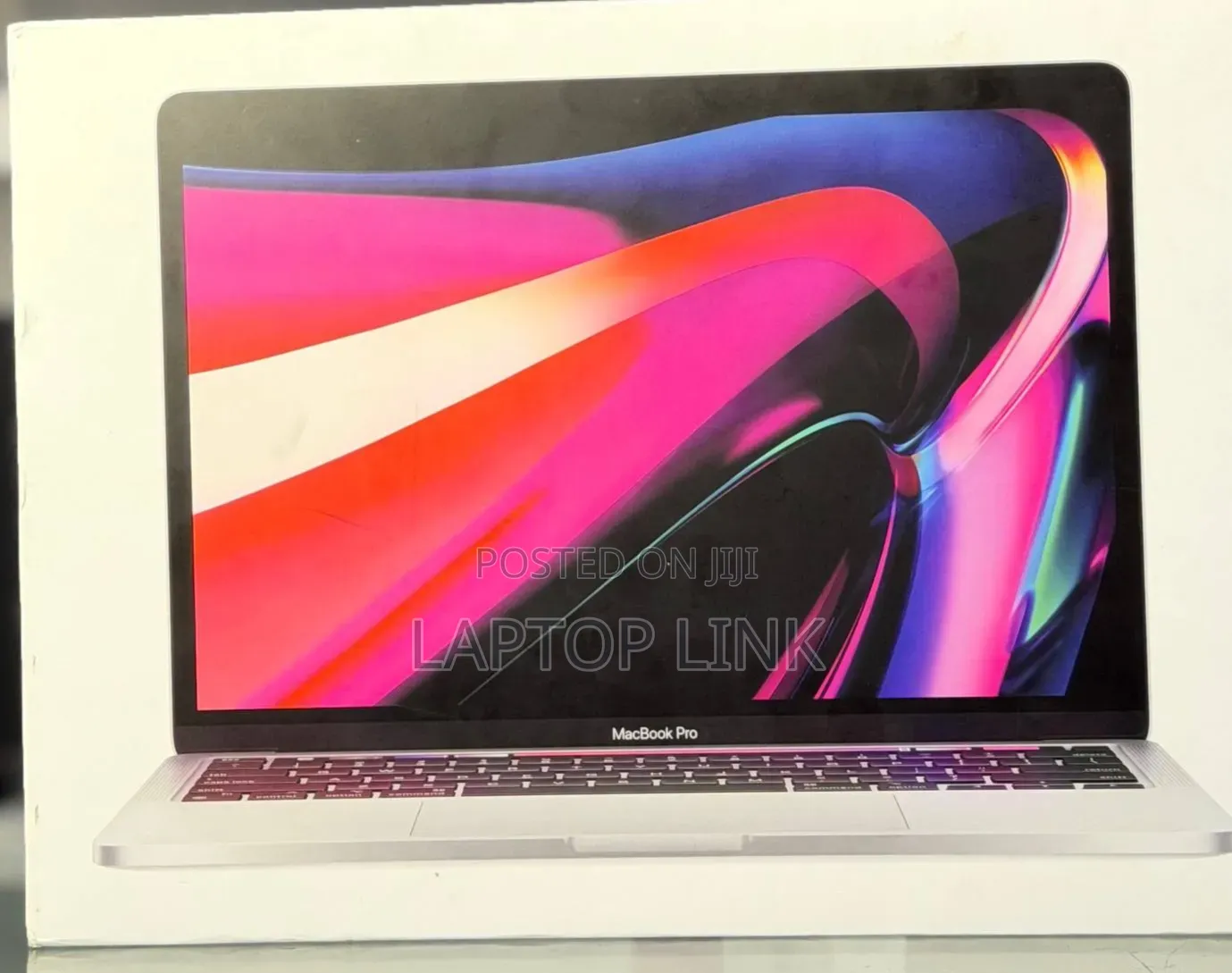 New Laptop Apple MacBook Pro 2020 M1 8GB Apple M1 SSD 512GB