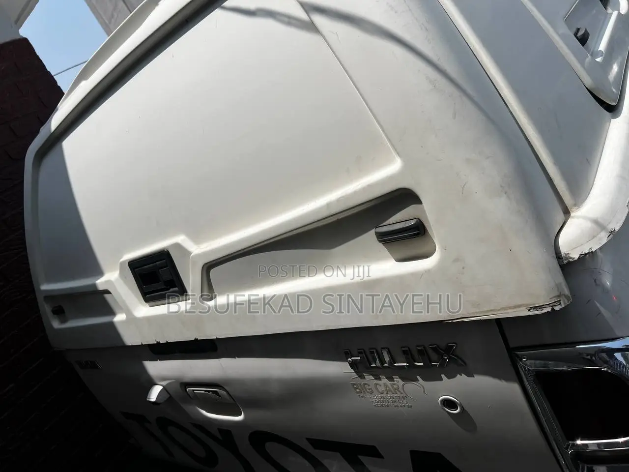 Toyota Hilux SR5 2015 White