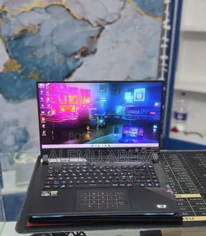 New Laptop Asus ROG Strix G15 32GB AMD Ryzen 9 SSD 1T