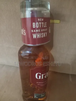 Grants Schotch Whiskey With Glass