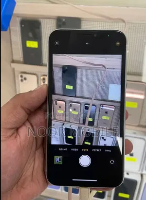 New Apple iPhone XR 128 GB White