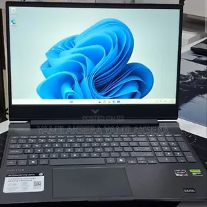 New Laptop HP Victus 15 16GB AMD Ryzen 7 SSD 512GB