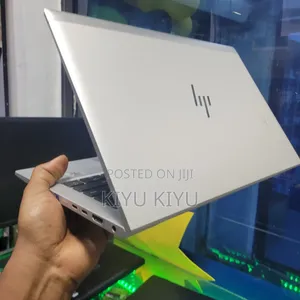 New Laptop HP EliteBook 830 8GB Intel Core i5 SSD 512GB