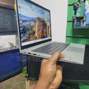 Laptop HP EliteBook 830 8GB Intel Core i5 SSD 512GB