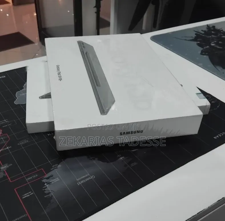New Samsung Galaxy Tab S9 FE+ 8 GB Silver