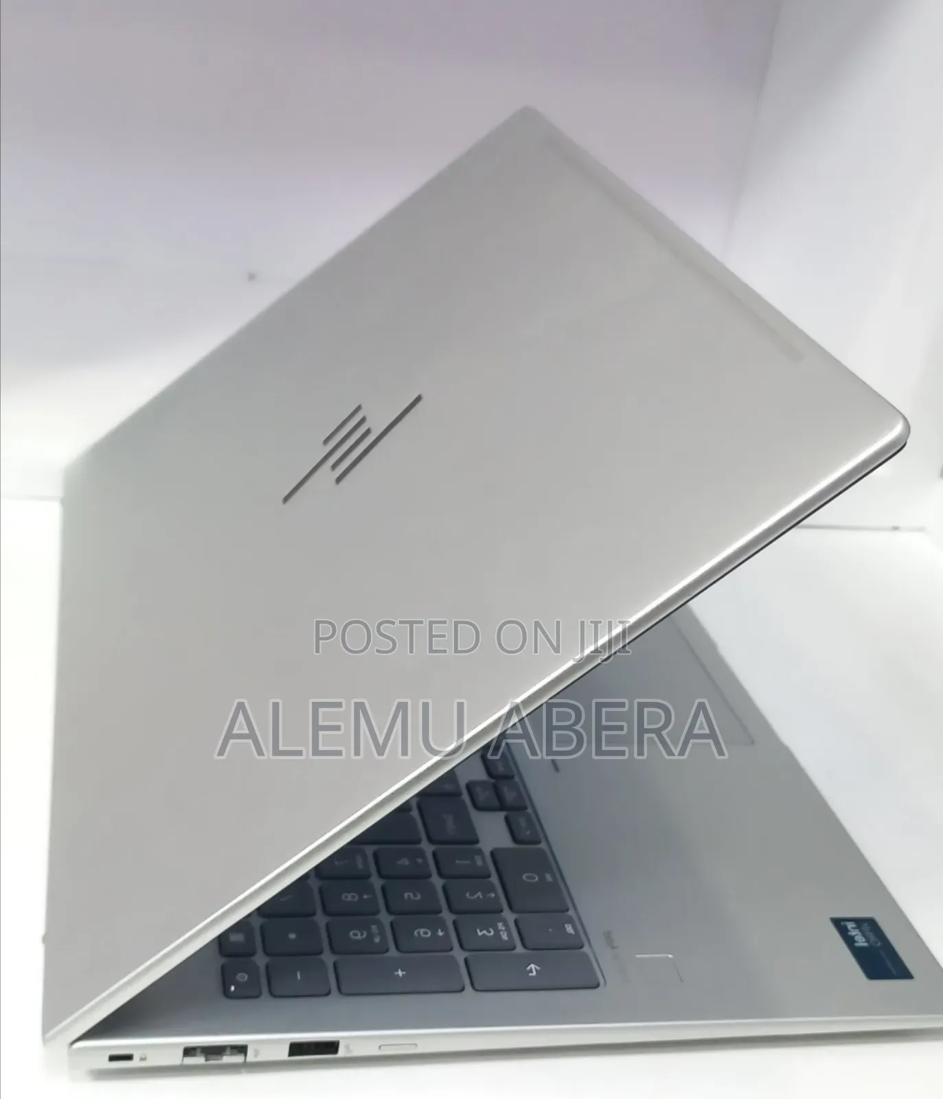 New Laptop HP EliteBook 660 G11 16GB Intel Core Ultra 7 SSD 512GB