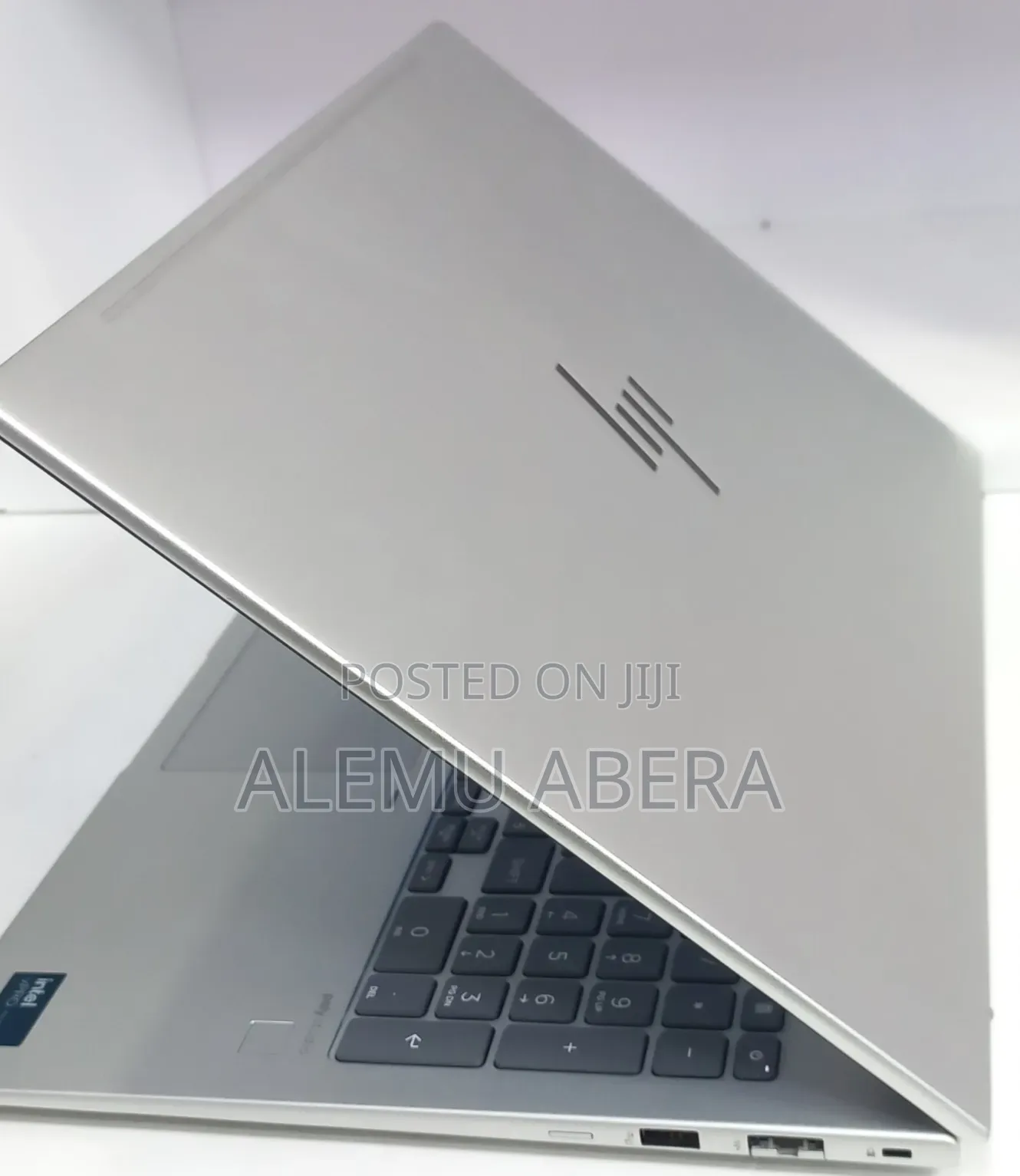 New Laptop HP EliteBook 660 G11 16GB Intel Core Ultra 7 SSD 512GB