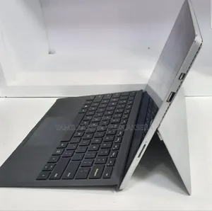 New Laptop Microsoft Surface Pro 3 8GB Intel Core i7 SSD 256GB