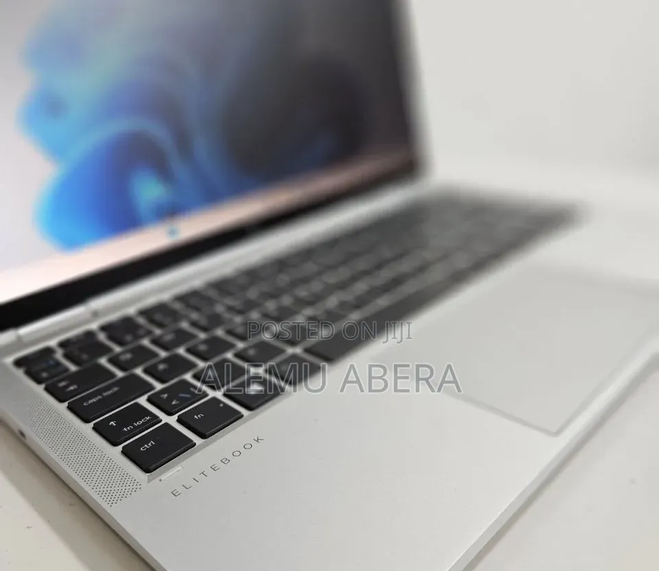 New Laptop HP EliteBook x360 1030 G8 16GB Intel Core i7 SSD 512GB