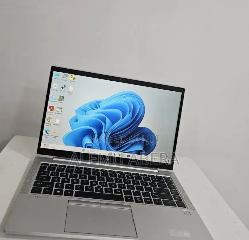 New Laptop HP EliteBook 840 G7 16GB Intel Core i5 SSD 512GB