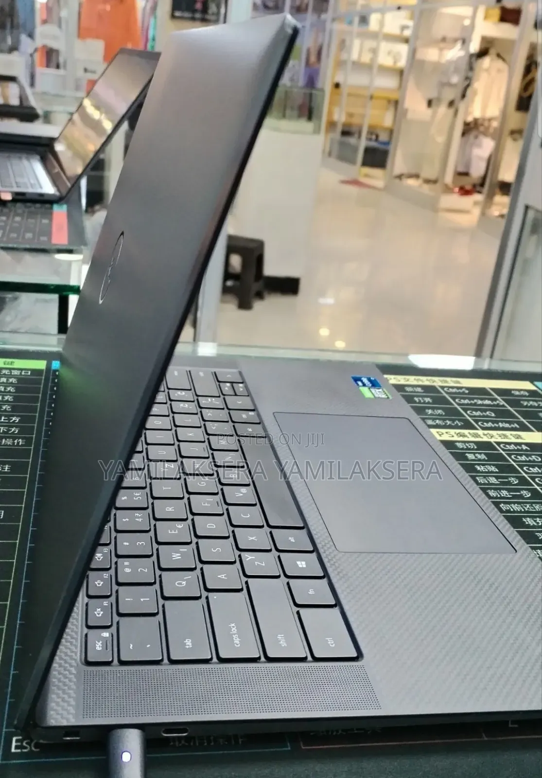 New Laptop Dell Precision 5560 16GB Intel Core i7 SSD 512GB