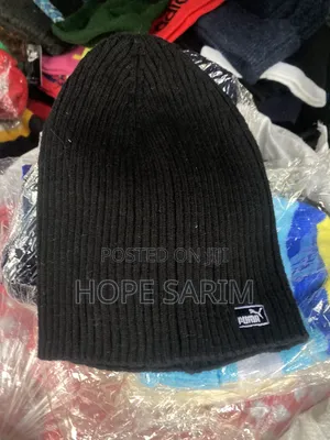Puma Classic Ribbed Knit Black Beanie