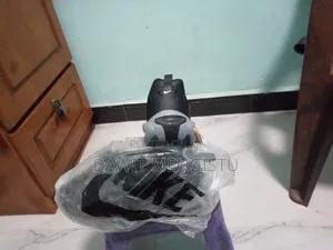 Orignal NIKE Shoe