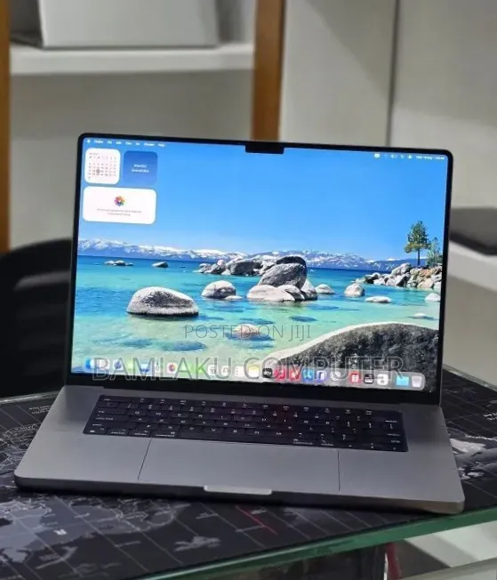 New Laptop Apple MacBook Pro 2023 M2 16GB Apple M2 SSD 512GB
