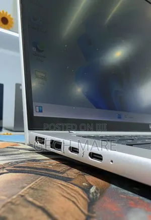 New Laptop HP EliteBook 840 10 16GB Intel Core i7 SSD 512GB