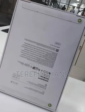 New Apple iPad (2025) 128 GB