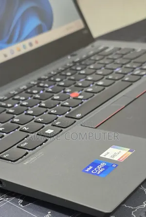 New Laptop Lenovo ThinkPad T14 32GB Intel Core i7 SSD 512GB