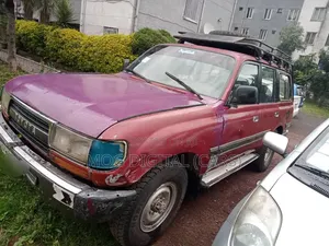 Toyota Land Cruiser 1990 Red