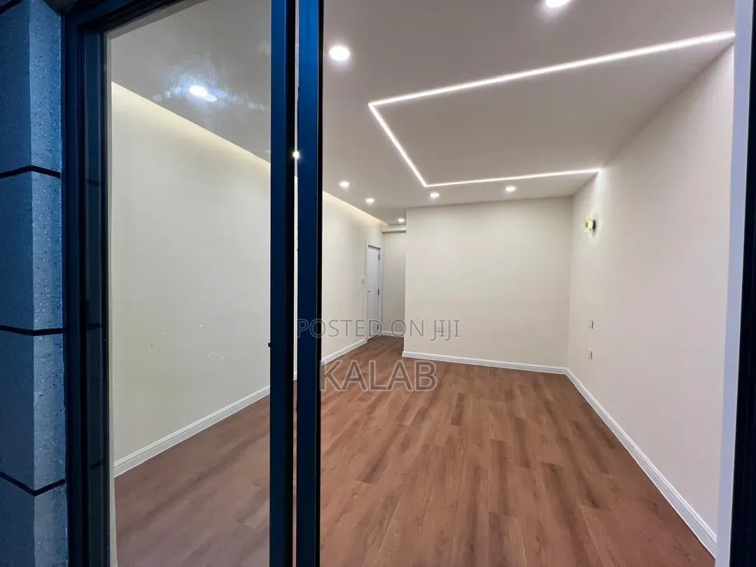 3bdrm Apartment in Tsehay Real Estate, Yeka for sale