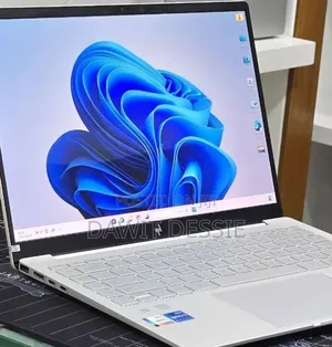 New Laptop HP Pavilion 14 16GB Intel Core i5 SSD 1T