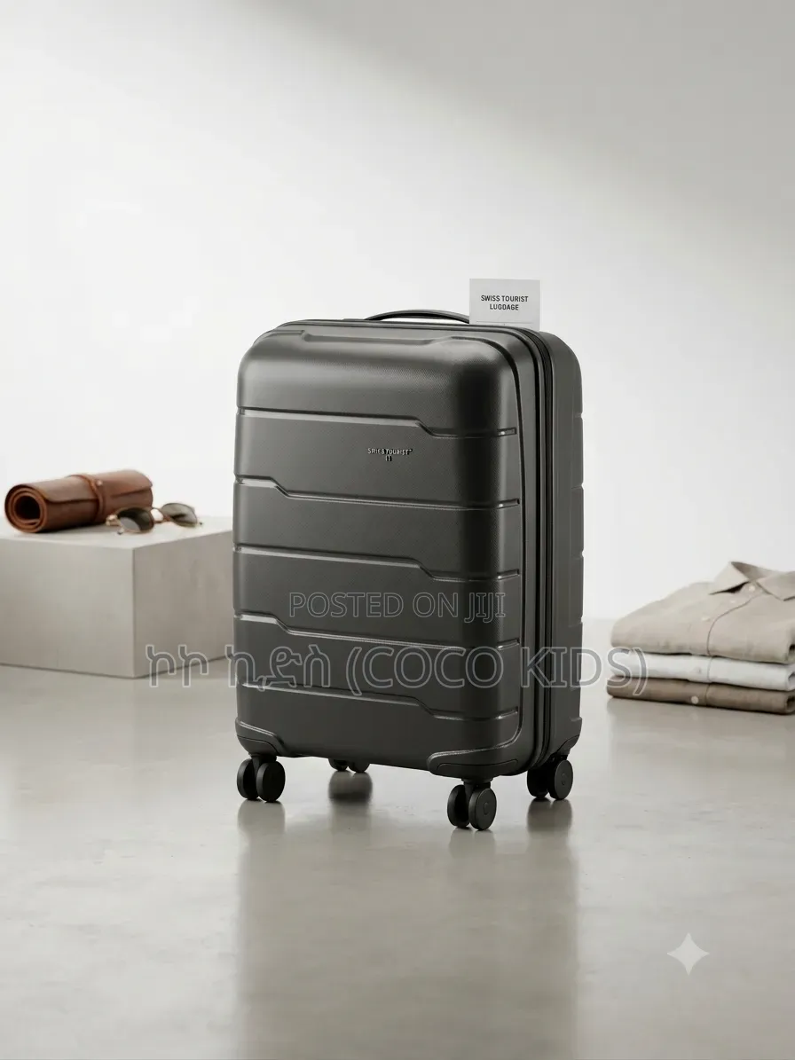 Sleek Horizontal-Groove Suitcase / Follow Me