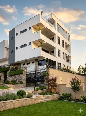 Furnished 8bdrm House in Yeka for sale