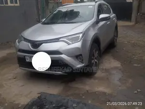 Toyota RAV4 2016 Silver