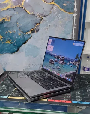 New Laptop Apple MacBook Pro 32GB Apple M1 SSD 1T