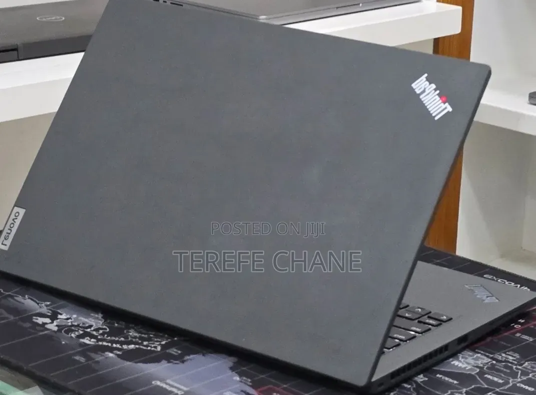New Laptop Lenovo ThinkPad T14s Gen 1 32GB Intel Core i7 SSD 512GB