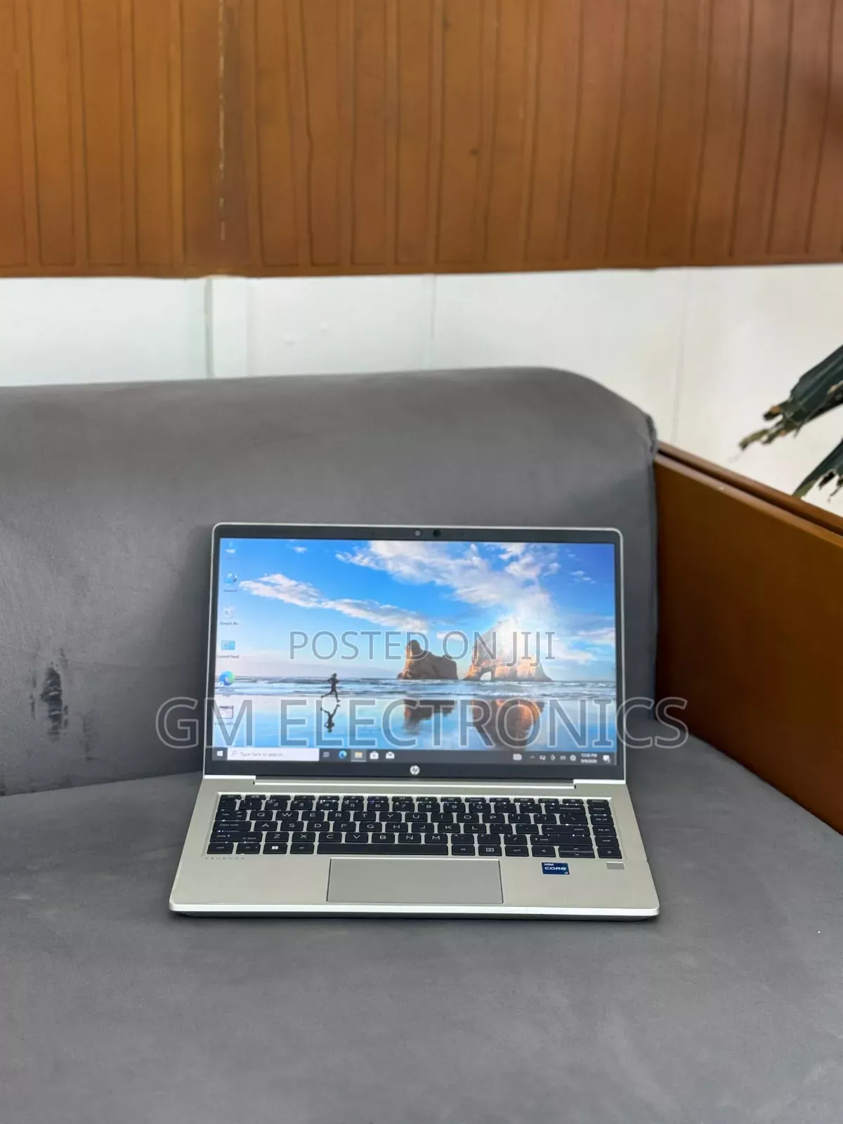 New Laptop HP EliteBook 840 G9 16GB Intel Core i7 SSD 512GB
