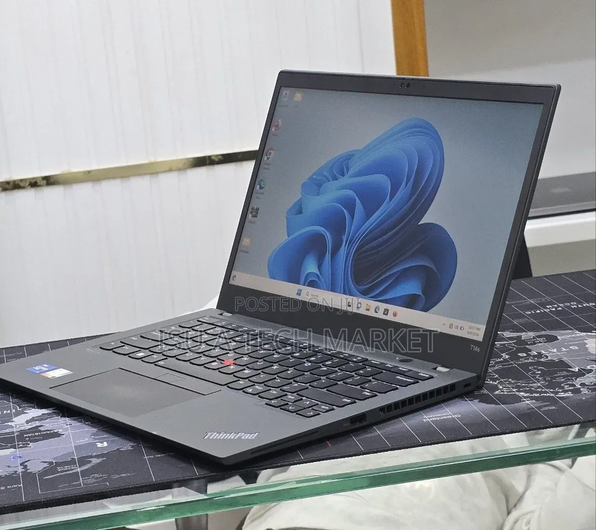 New Laptop Lenovo ThinkPad T14s G4 32GB Intel Core i7 SSD 512GB