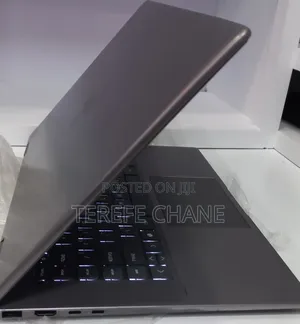 New Laptop HP Envy 14 16GB Intel Core Ultra 7 SSD 512GB