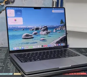 New Laptop Apple MacBook Pro 2021 M1 32GB Apple M1 Pro SSD 1T