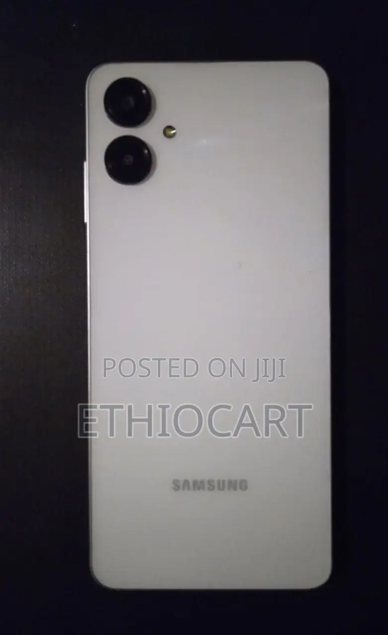 Samsung Galaxy A06 64 GB White