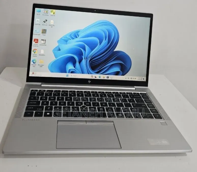 New Laptop HP EliteBook 840 16GB Intel Core i5 SSD 512GB