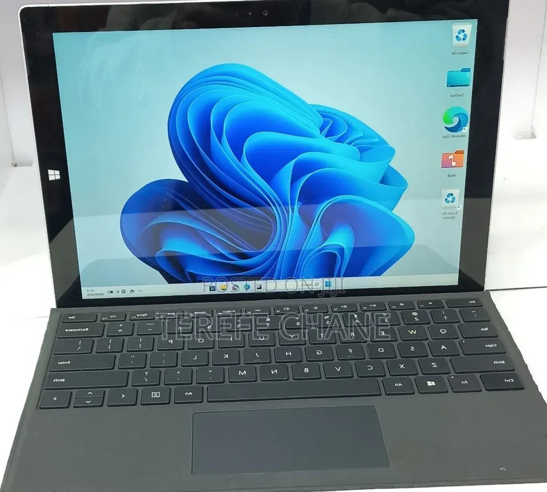 New Laptop Microsoft Surface Pro 3 8GB Intel Core i7 SSD 256GB