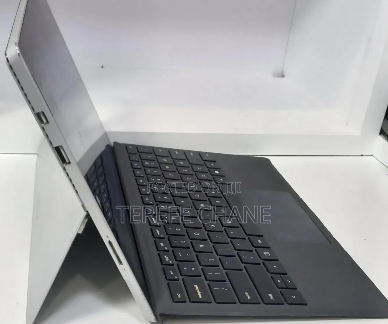 New Laptop Microsoft Surface Pro 3 8GB Intel Core i7 SSD 256GB