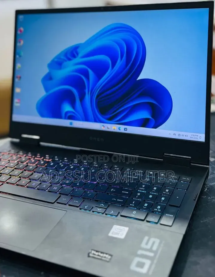 New Laptop HP Omen 15 16GB Intel Core i7 SSD 512GB