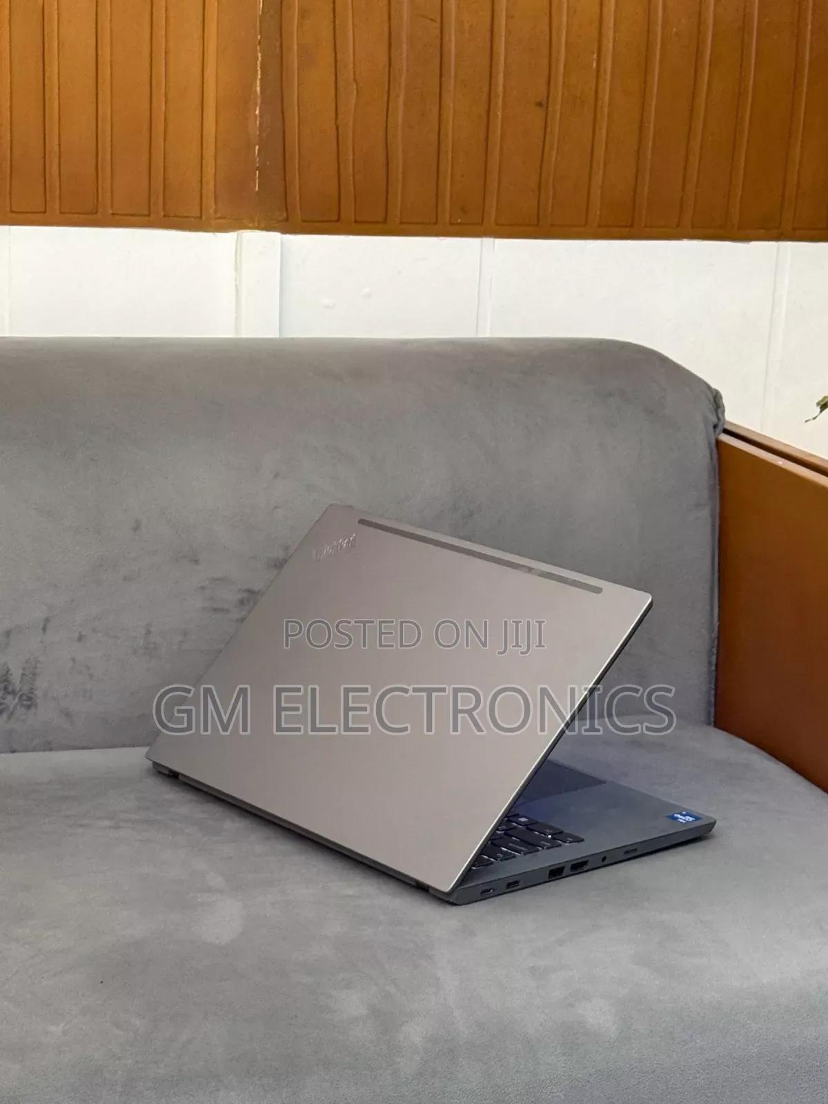 New Laptop Lenovo ThinkPad T14 16GB Intel Core i5 SSD 512GB