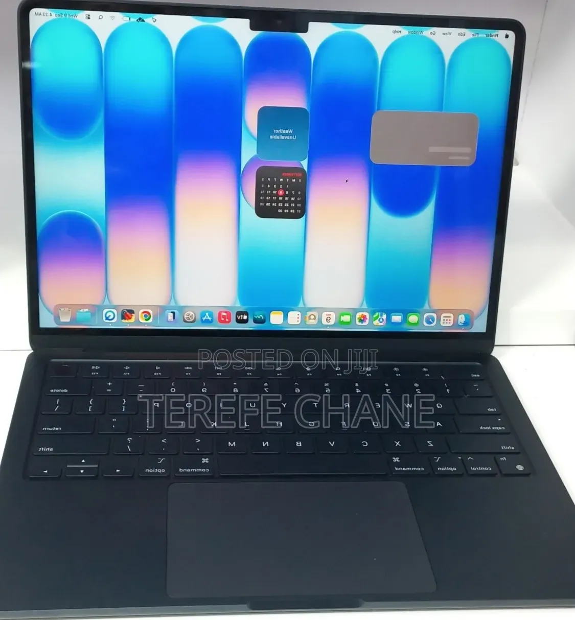 New Laptop Apple MacBook Air 2022 M2 8GB Apple M2 SSD 256GB