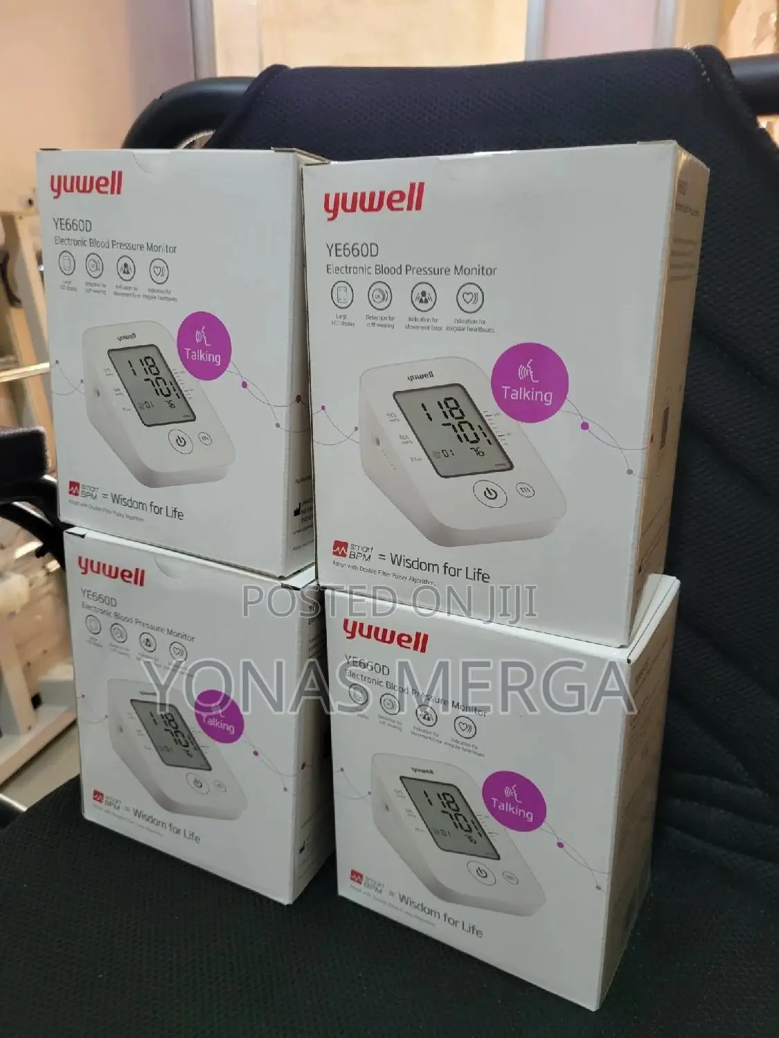 Blood Pressure Monitor麊吉Display:Clear Digital Numbers Show Systolic