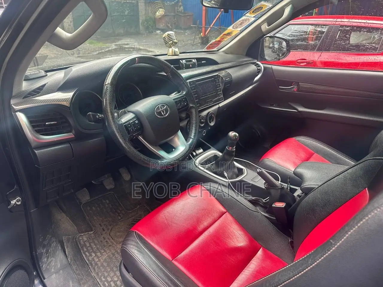 Toyota Hilux 2017 Black